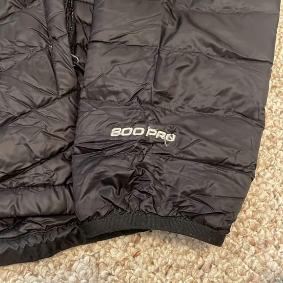 Women’s The North Face Down Jacket - Picture 3 of 10